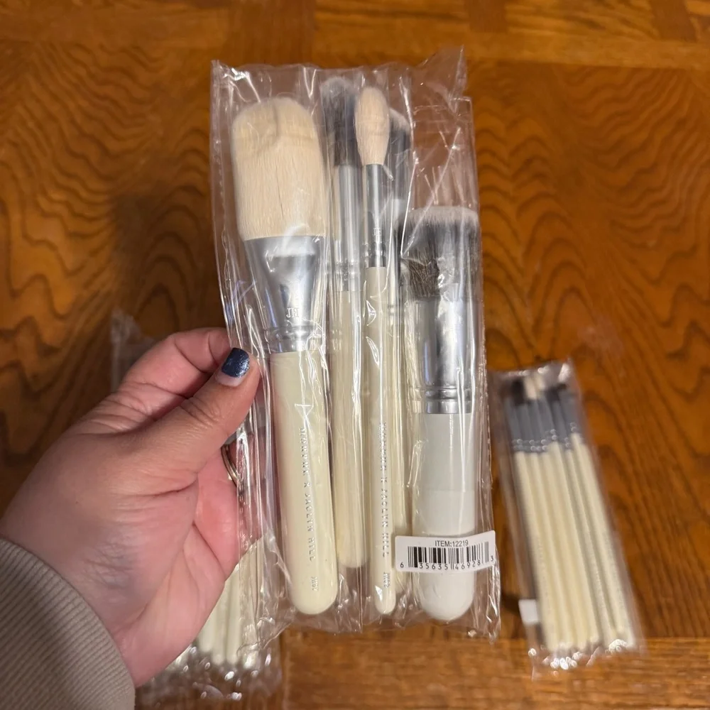NEW Morphe x Jaclyn Hill 24 Custom Eye & Face Brush Set
